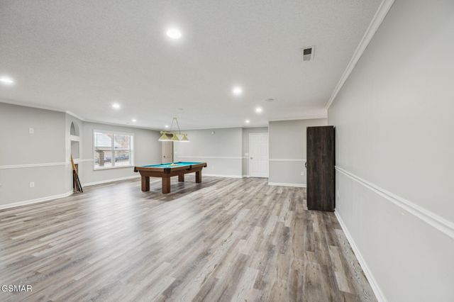 734 Southview Circle, Kodak, TN 37764