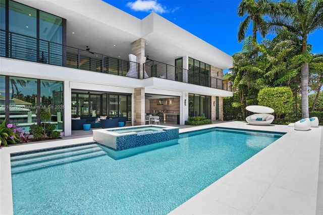 2519 Lucille Dr, Fort Lauderdale, FL 33316