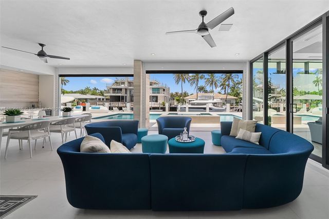 2519 Lucille Dr, Fort Lauderdale, FL 33316