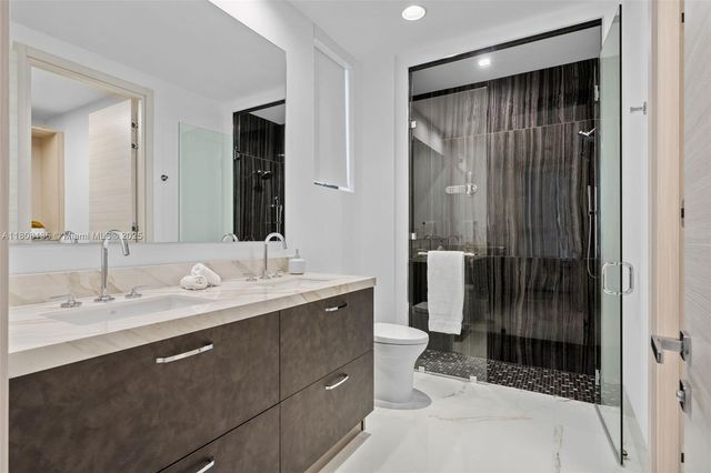 2519 Lucille Dr, Fort Lauderdale, FL 33316