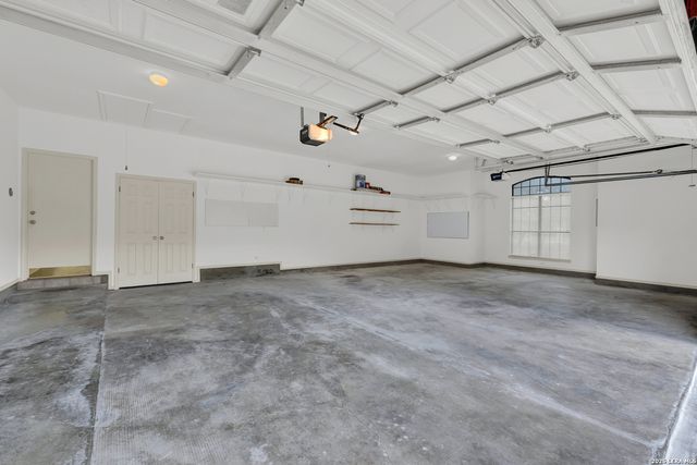 8472 ROLLING ACRES TRL, Fair Oaks Ranch, TX 78015