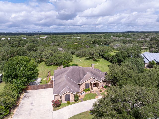 8472 ROLLING ACRES TRL, Fair Oaks Ranch, TX 78015