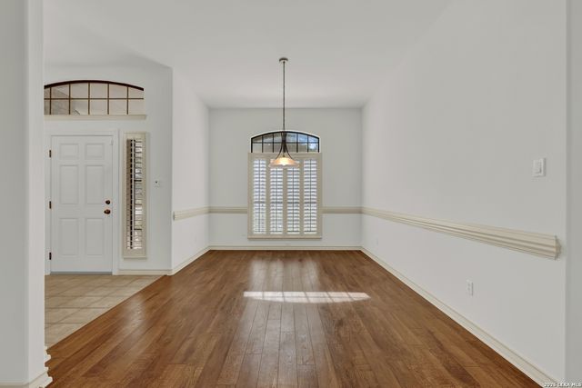 8472 ROLLING ACRES TRL, Fair Oaks Ranch, TX 78015