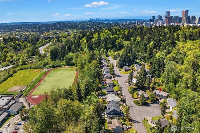 12516 SE 4th Place, Bellevue, WA 98005