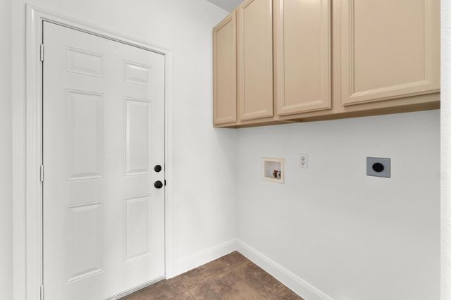 710 Deer Creek CIR, Dripping Springs, TX 78620