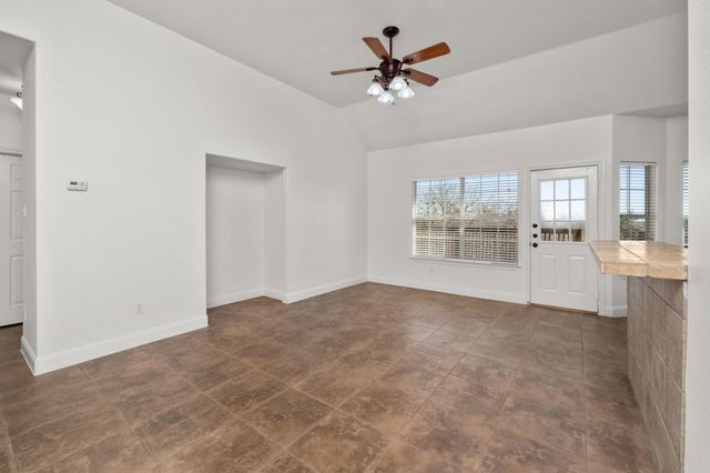 710 Deer Creek CIR, Dripping Springs, TX 78620