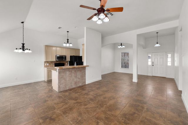 710 Deer Creek CIR, Dripping Springs, TX 78620