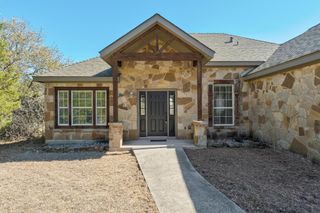 710 Deer Creek CIR, Dripping Springs, TX 78620