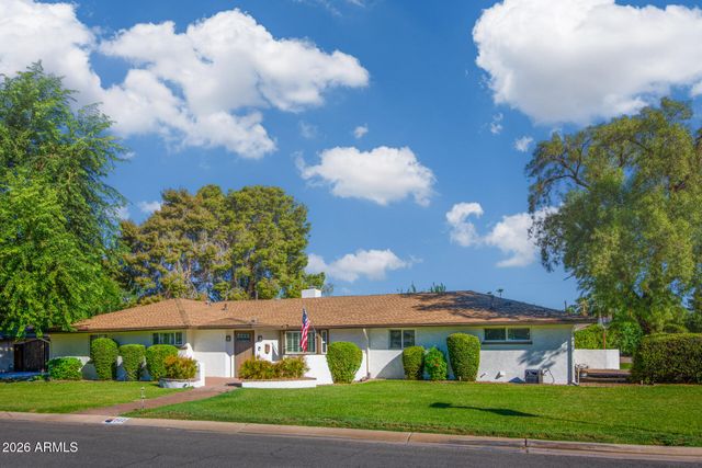 202 W LAMAR Road, Phoenix, AZ 85013