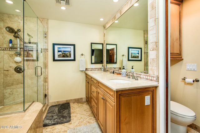 202 W LAMAR Road, Phoenix, AZ 85013