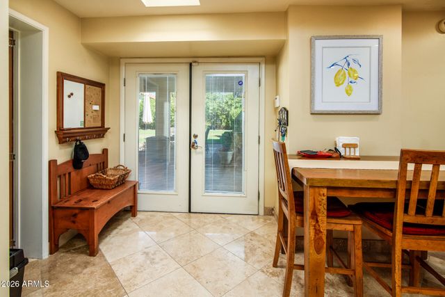 202 W LAMAR Road, Phoenix, AZ 85013