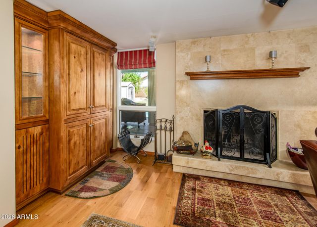 202 W LAMAR Road, Phoenix, AZ 85013