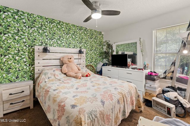 560 Pelican Avenue, Pass Christian, MS 39571