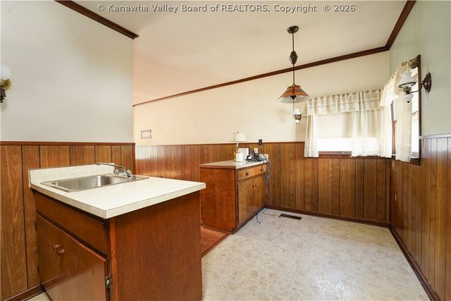 3807 Venable Avenue Se, Charleston, WV 25304