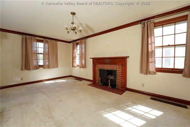 3807 Venable Avenue Se, Charleston, WV 25304