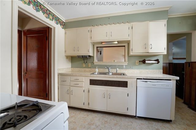 3807 Venable Avenue Se, Charleston, WV 25304