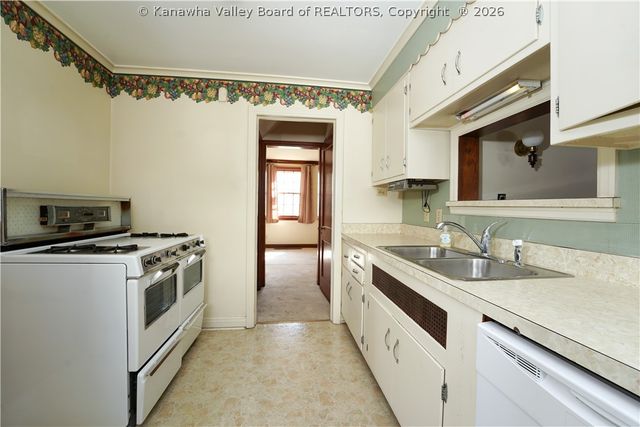 3807 Venable Avenue Se, Charleston, WV 25304
