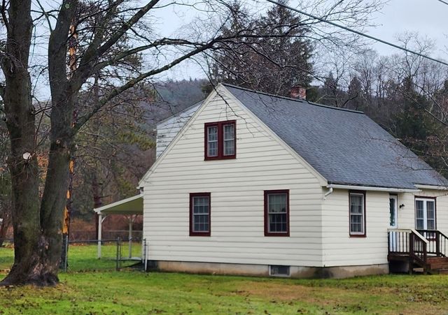 25 Hopkins Street, Unadilla, NY 13849