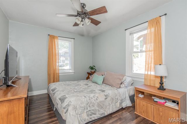 8725 Susan Avenue, St John, MO 63114