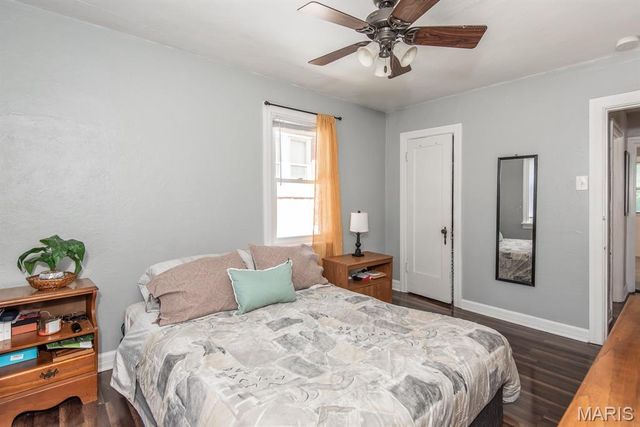 8725 Susan Avenue, St John, MO 63114