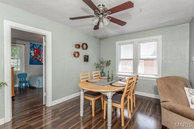 8725 Susan Avenue, St John, MO 63114