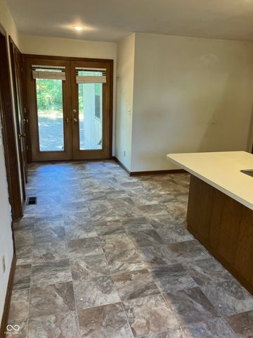 720 Maplewood Avenue, Anderson, IN 46012