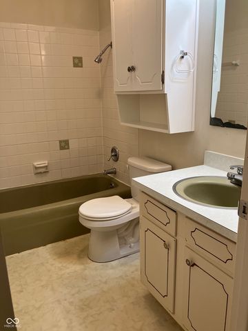 720 Maplewood Avenue, Anderson, IN 46012