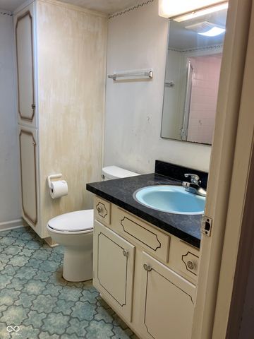 720 Maplewood Avenue, Anderson, IN 46012