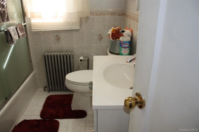 138 Manor Parkway, Uniondale, NY 11553