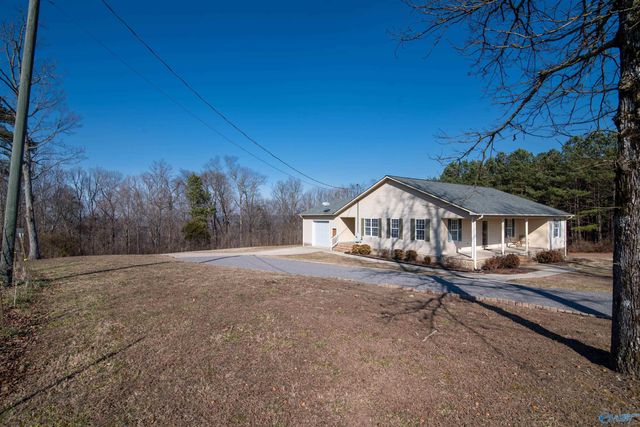 588 Latham, Eva, AL 35621