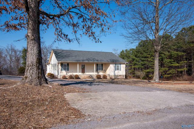 588 Latham, Eva, AL 35621