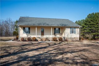 588 Latham, Eva, AL 35621