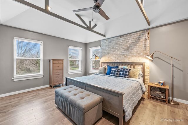 515 SURREY RIDGE Drive, Cary, IL 60013