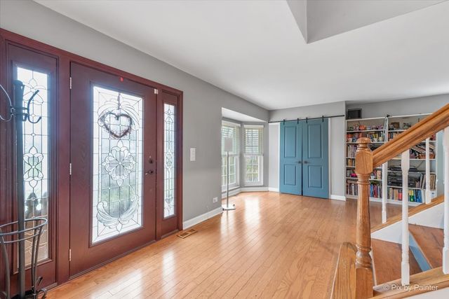 515 SURREY RIDGE Drive, Cary, IL 60013