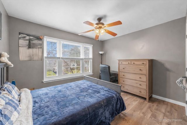 515 SURREY RIDGE Drive, Cary, IL 60013