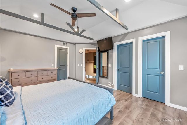 515 SURREY RIDGE Drive, Cary, IL 60013