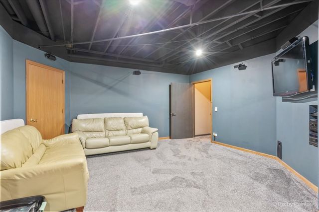 515 SURREY RIDGE Drive, Cary, IL 60013