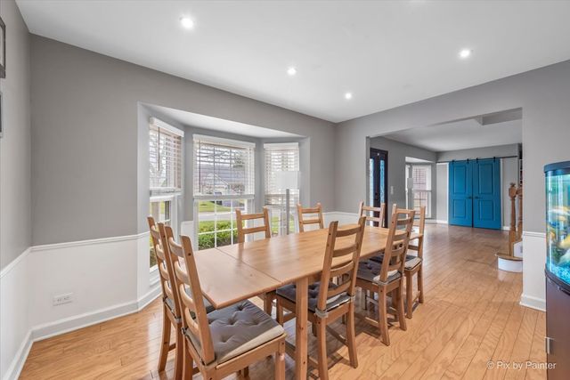 515 SURREY RIDGE Drive, Cary, IL 60013