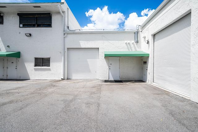 3850 NW 2ND Avenue 0030, Boca Raton, FL 33431