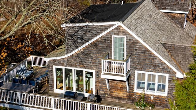 43 Noyes Neck Road, Westerly, RI 02891