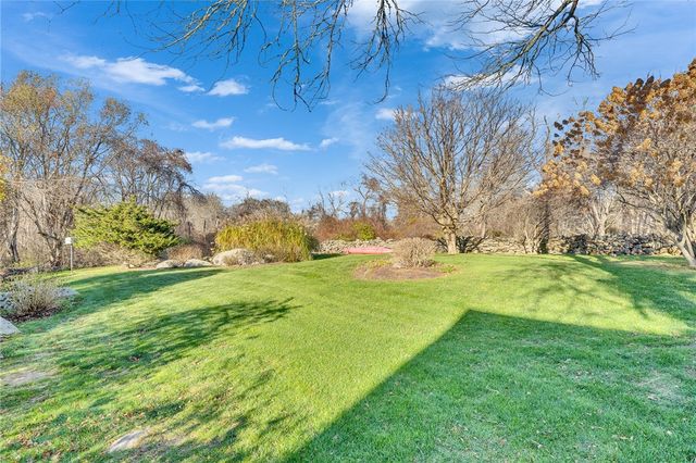 43 Noyes Neck Road, Westerly, RI 02891