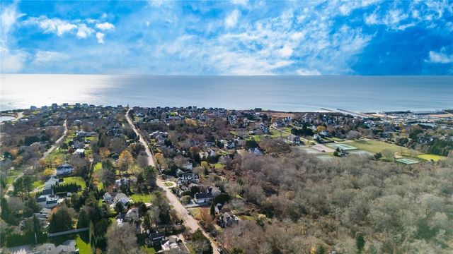 43 Noyes Neck Road, Westerly, RI 02891