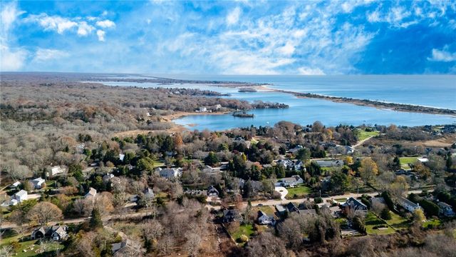 43 Noyes Neck Road, Westerly, RI 02891