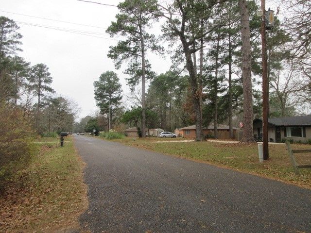 6303 Garden Oaks Drive, Shreveport, LA 71129