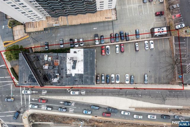 2083 Center Avenue 2A, Fort Lee, NJ 07024