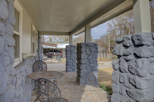438 S 55th West Avenue, Tulsa, OK 74127