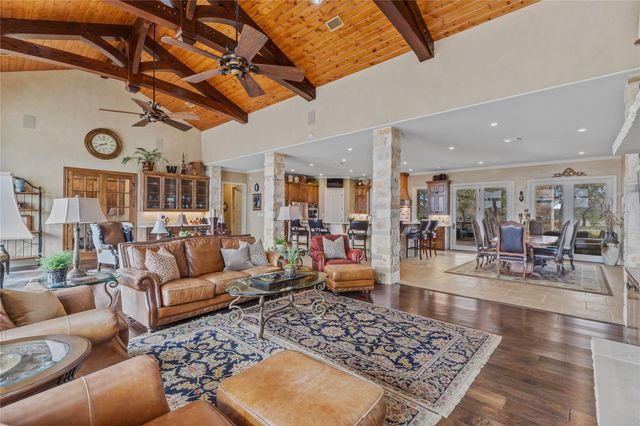 630 N Cr 531, Mullin, TX 76864