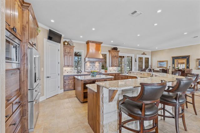 630 N Cr 531, Mullin, TX 76864