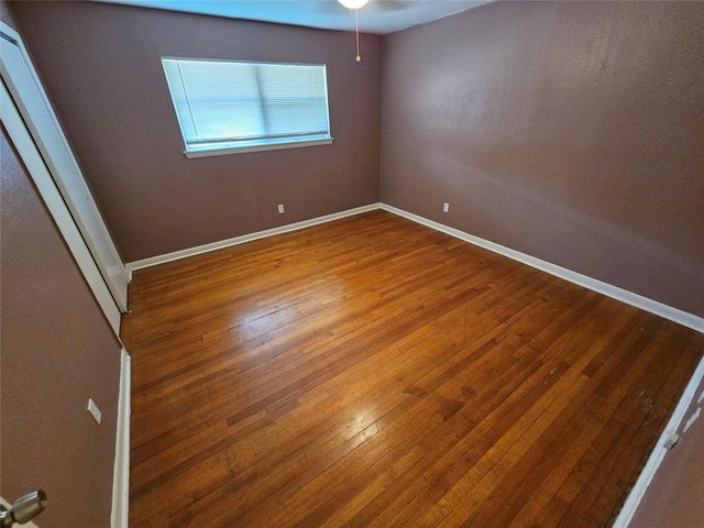 2126 Possum Creek Road, Houston, TX 77017