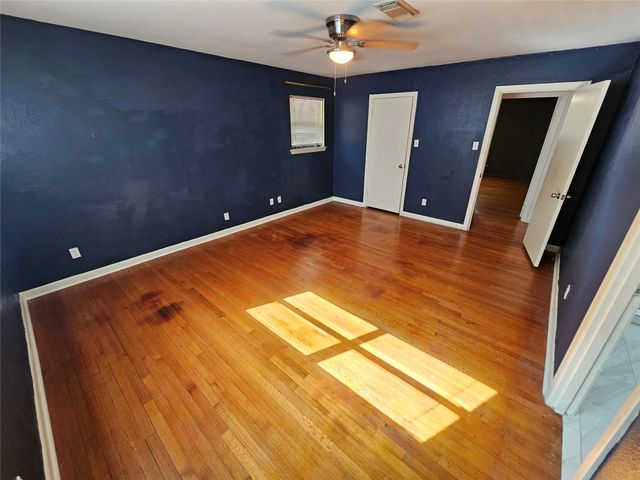 2126 Possum Creek Road, Houston, TX 77017